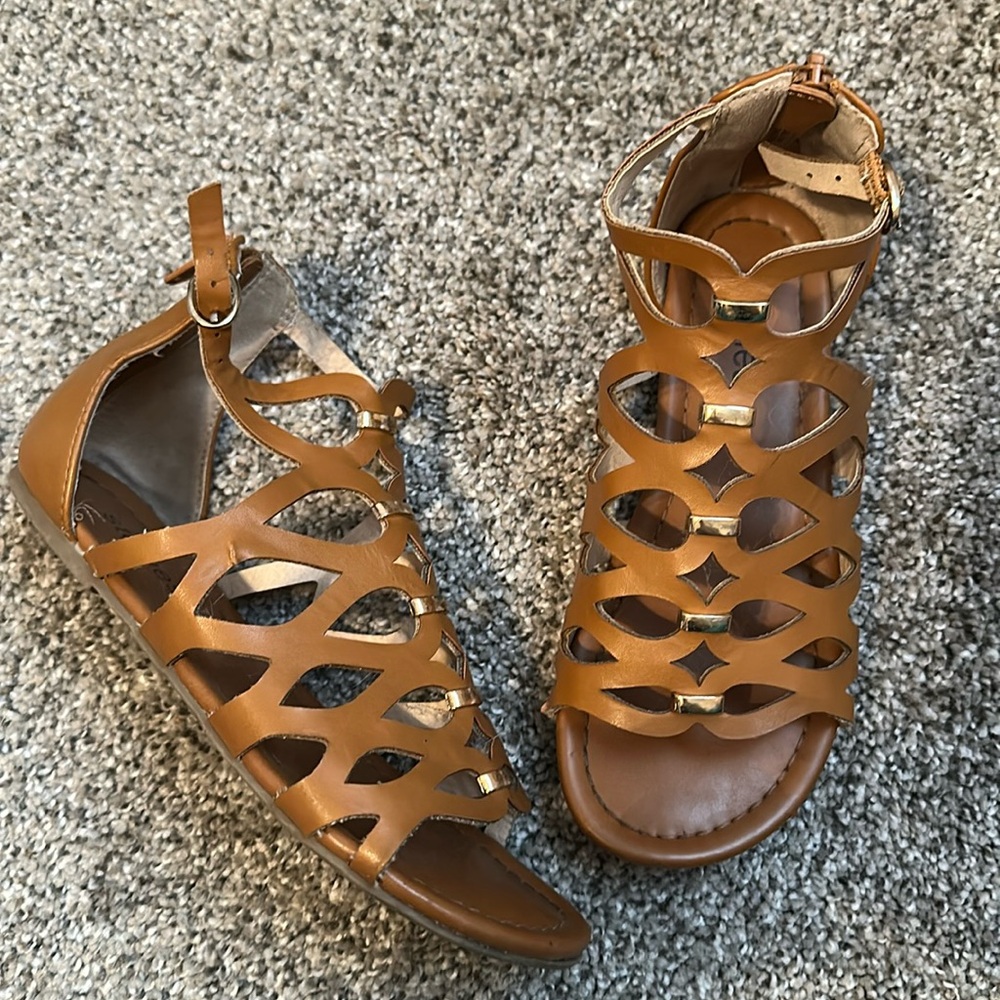 Kids Sandals in great condition!